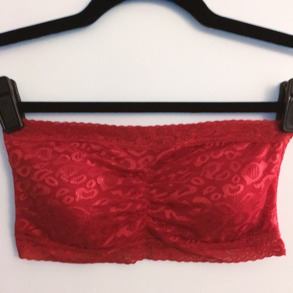 Hot Topic Other - NWOT Red Animal Print Lace Bandeau